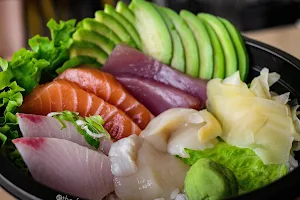 Tamashi Donburi & Sushi image