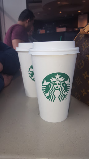 Coffee Shop «Starbucks», reviews and photos, 399 S Oyster Bay Rd, Plainview, NY 11803, USA