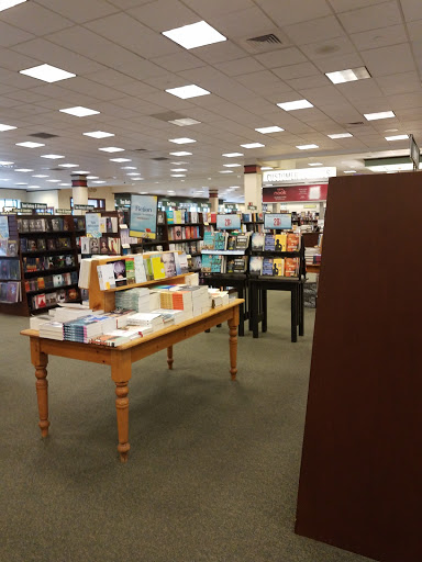 Book Store «Barnes & Noble», reviews and photos, 2619 Miamisburg Centerville Rd, Dayton, OH 45459, USA