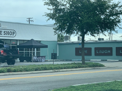 Bicycle Store «Bike Shop Of Winter Haven», reviews and photos, 509 Cypress Gardens Blvd, Winter Haven, FL 33880, USA