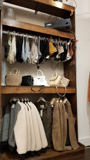 Boutique «Mint and Basil», reviews and photos, 714 Main Ave, Fargo, ND 58103, USA