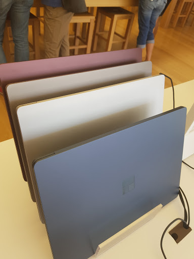 Computer Store «Microsoft Store - Stanford Shopping Center», reviews and photos, 186 Stanford Shopping Center, Palo Alto, CA 94304, USA