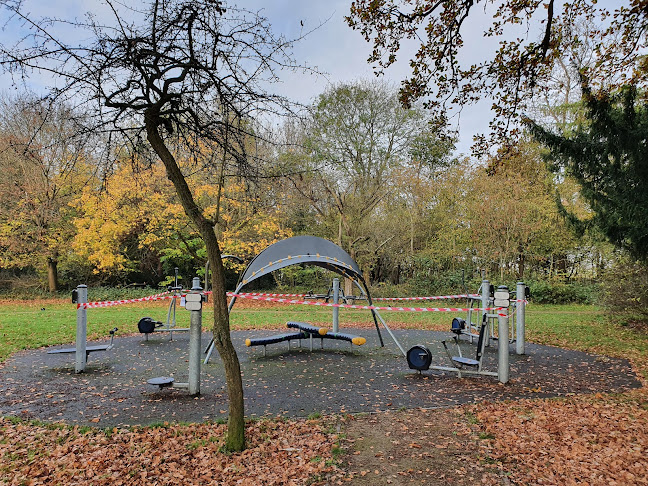 Reviews of Oxhey Park Outdoor Gym in Watford - Gym
