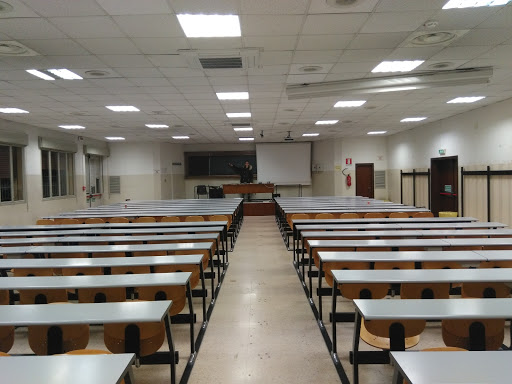 Università degli Studi di Padova - Dipartimento di Matematica LuF1