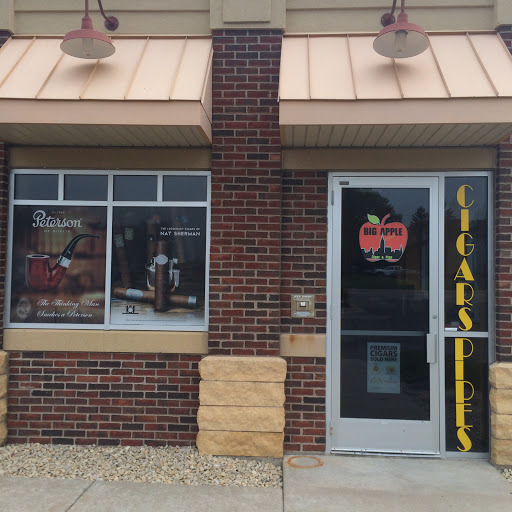 Big Apple Cigar & Pipe, 955 W Broadway Ave, Forest Lake, MN 55025, USA, 
