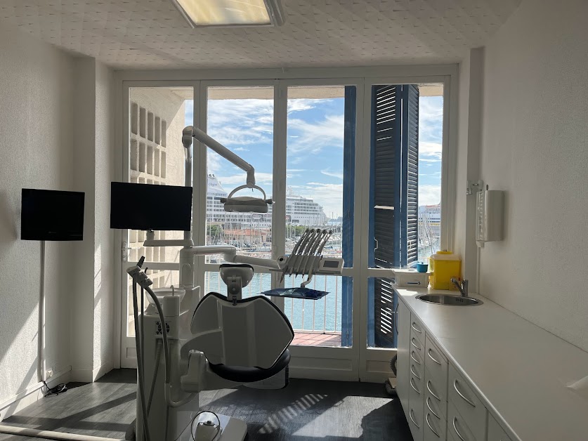 Cabinet dentaire du port - Dr Pascale Zarragoza à Toulon