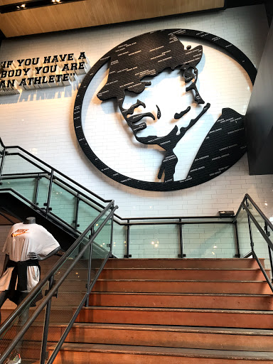 Clothing Store «Nike Scottsdale», reviews and photos, 15147 N Scottsdale Rd #180, Scottsdale, AZ 85254, USA