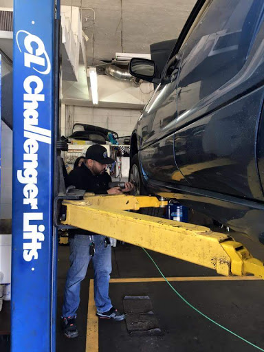 Oil Change Service «Raymond Monzano Automotive», reviews and photos, 15450 Georgia Ave, Rockville, MD 20853, USA