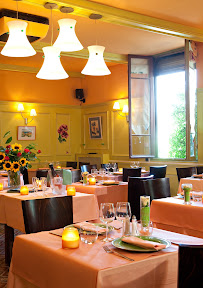 Atmosphère du Restaurant Au Rendez Vous Des Amis à Nice - n°15