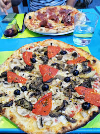 Plats et boissons du Pizzas à emporter Pizza Amaiana à Espelette - n°9
