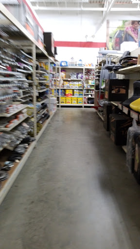 Home Improvement Store «Tractor Supply Co.», reviews and photos, 1011 Wal St STE 300, Longview, TX 75605, USA