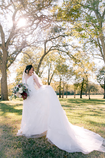 Bridal Shop «Impression Bridal», reviews and photos, 3005 West Loop S #100, Houston, TX 77027, USA