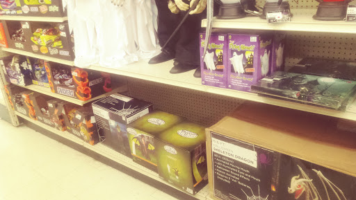 Discount Store «Big Lots», reviews and photos, 1334 Rombach Ave, Wilmington, OH 45177, USA