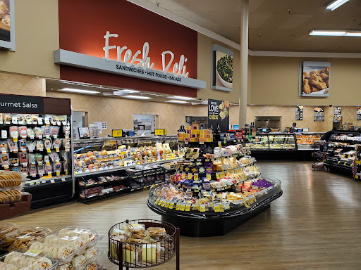 Grocery Store «Safeway», reviews and photos, 138 W Ellendale Ave, Dallas, OR 97338, USA