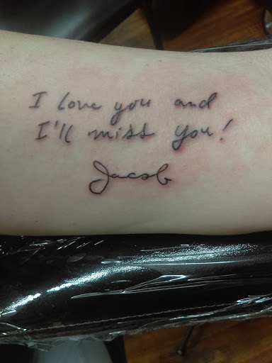 Tattoo Shop «Kings Tattoos & Piercings», reviews and photos, 2957 S Westmoreland Rd, Dallas, TX 75233, USA