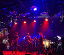 Red Mosquito Live photo