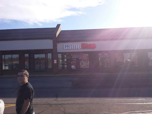 Video Game Store «GameStop», reviews and photos, 396 Howe Ave, Cuyahoga Falls, OH 44221, USA