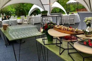 Grill Band catering image