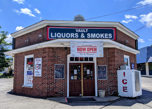 Liquor Store «Vault Liquor & Smokes», reviews and photos, 1270 Bardstown Rd, Louisville, KY 40204, USA