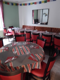 Atmosphère du Restaurant indien Everest Kitchen à La Garenne-Colombes - n°3