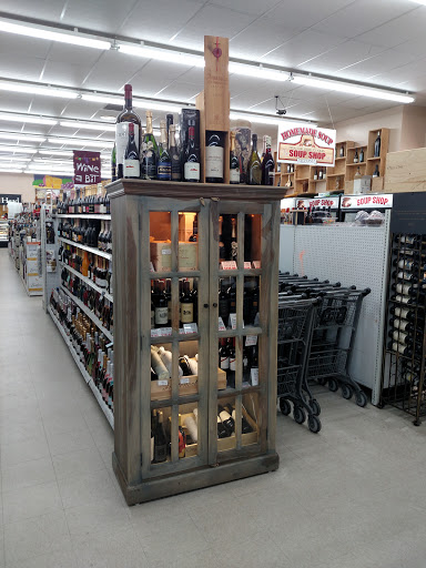 Grocery Store «Melbourne Beach Market», reviews and photos, 302 Ocean Ave, Melbourne Beach, FL 32951, USA