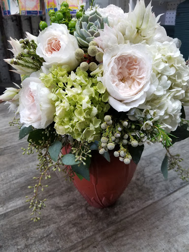 Florist «Fairfield Florist», reviews and photos, 1998 Post Rd, Fairfield, CT 06824, USA