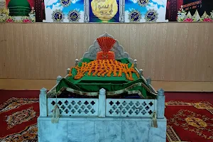 Shrine(Darbar Sharif) Sarkar Muhammad Anwer Ali Hussain Qulander (R.A) image