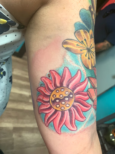 Tattoo Shop «Timebomb», reviews and photos, 1441 SW Military Dr, San Antonio, TX 78221, USA