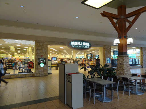 Book Store «Barnes & Noble», reviews and photos, 1 E Towne Mall, Madison, WI 53704, USA