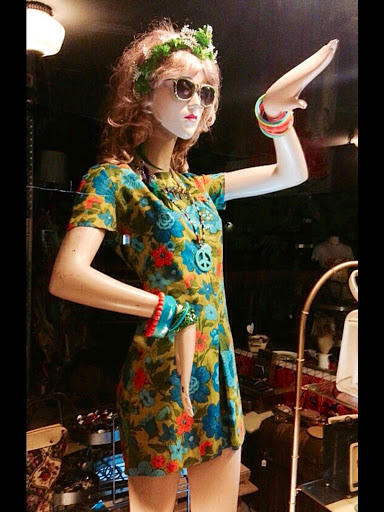 Vintage Clothing Store «Replay Vintage Goods», reviews and photos, 3708 Main St, Houston, TX 77002, USA