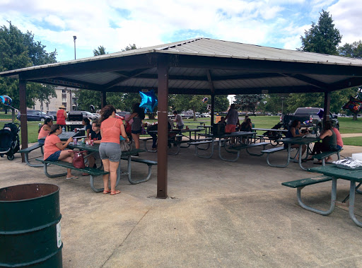 Park «Oak Lawn Park District», reviews and photos, 9401 Oak Park Ave, Oak Lawn, IL 60453, USA