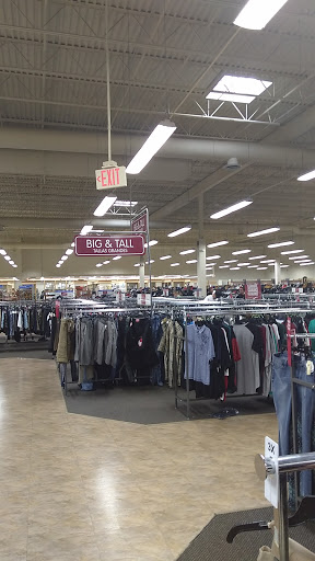Clothing Store «Burlington Coat Factory», reviews and photos, 250 S Randall Rd, Elgin, IL 60123, USA