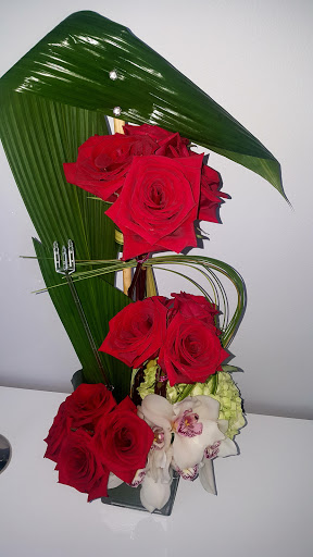 Florist «Aventura Florist», reviews and photos, 20445 Biscayne Blvd, Aventura, FL 33180, USA