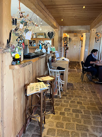 Atmosphère du Restaurant La Maison d'Annie à Champdray - n°4