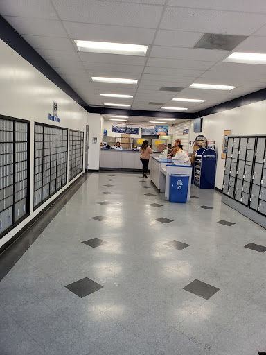 Post Office «United States Postal Service», reviews and photos, 9134 Sepulveda Blvd, North Hills, CA 91343, USA