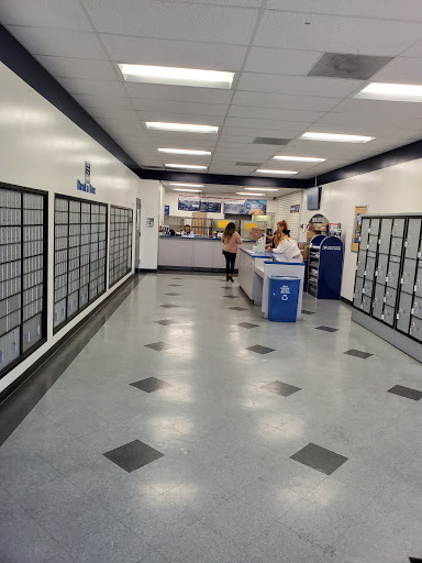 Post Office «United States Postal Service», reviews and photos, 9134 Sepulveda Blvd, North Hills, CA 91343, USA