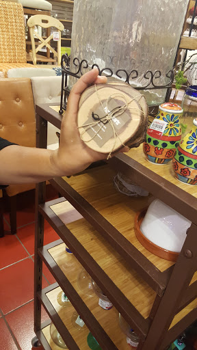 Home Goods Store «Pier 1 Imports», reviews and photos, 4410 Mitchellville Rd, Bowie, MD 20716, USA