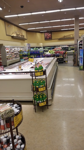Grocery Store «Safeway», reviews and photos, 2401 N Charles St, Baltimore, MD 21218, USA