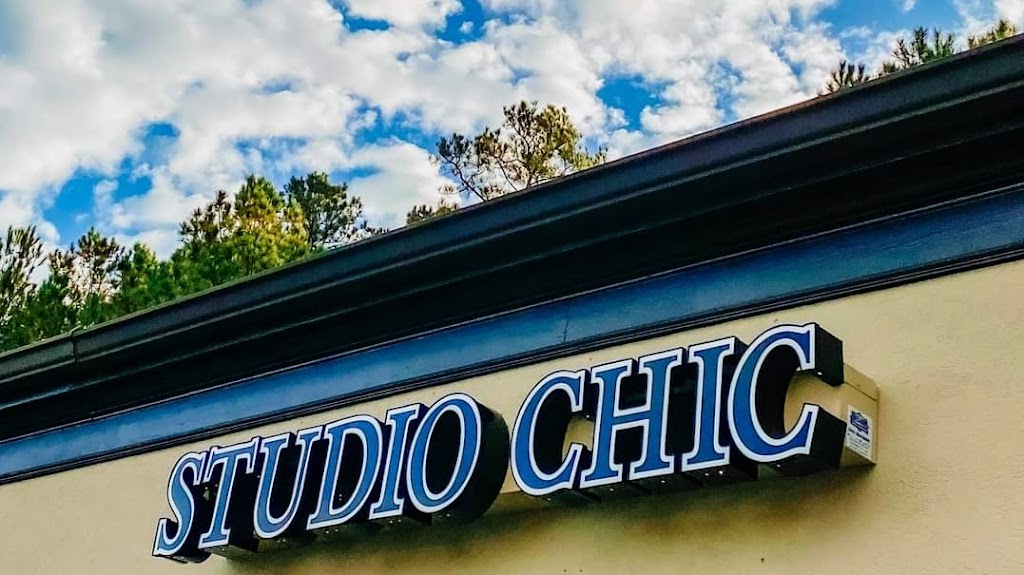 Studio Chic Salon 35080
