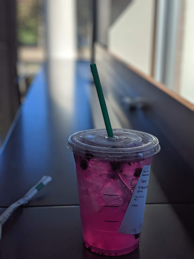 Coffee Shop «Starbucks», reviews and photos, 154 Turnpike Rd, Southborough, MA 01772, USA