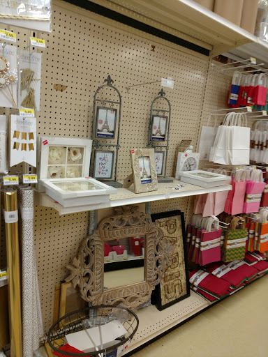 Fabric Store «Jo-Ann Fabrics and Crafts», reviews and photos, 4107 Telegraph Rd, Bloomfield Hills, MI 48302, USA