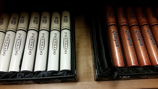 Tobacco Shop «Buffalo Tobacco Traders», reviews and photos, 952 Fulton St E, Grand Rapids, MI 49503, USA