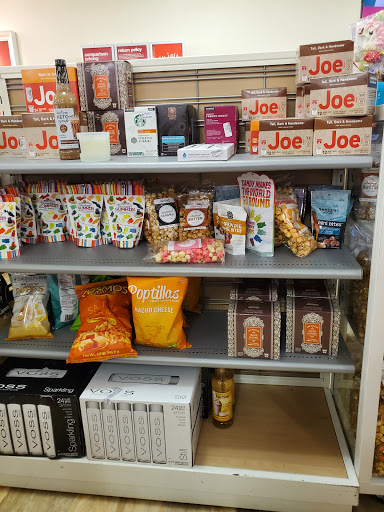 Department Store «T.J. Maxx & HomeGoods», reviews and photos, 2314 Remi Dr, Melbourne, FL 32940, USA