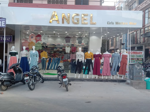 वस्त्र खरीदने के लिए दुकानें जयपुर