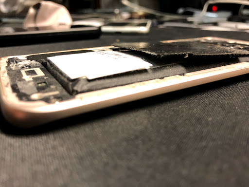 Electronics Repair Shop «Cell Phone Repair House», reviews and photos, 2437 E Orangethorpe Ave, Fullerton, CA 92831, USA