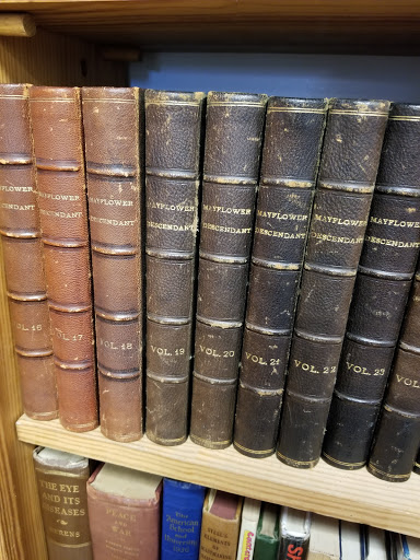 Book Store «Half Price Books», reviews and photos, 1321 SE Everett Mall Way, Everett, WA 98208, USA