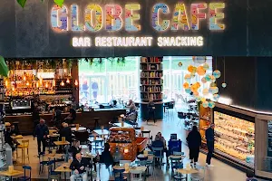 Globe Café image