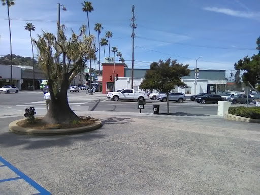 Print Shop «FedEx Office Print & Ship Center», reviews and photos, 12101 Ventura Blvd, Studio City, CA 91604, USA