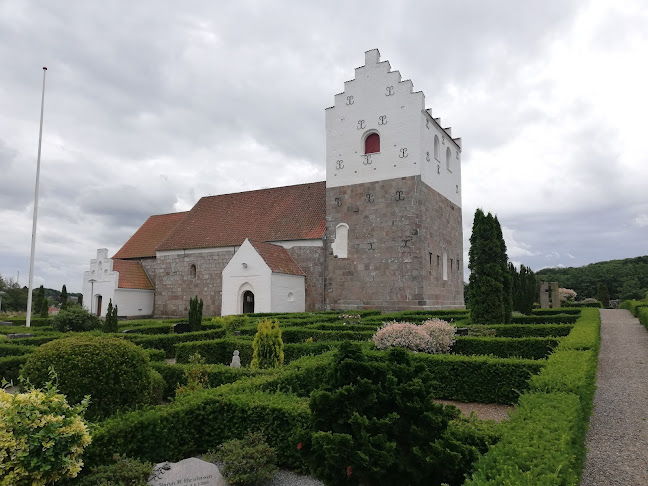 Anmeldelser af Øster Hornum Kirke i Støvring - Kirke