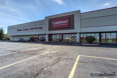 Self-Storage Facility «CubeSmart Self Storage», reviews and photos, 4720 Warrensville Center Rd, North Randall, OH 44128, USA